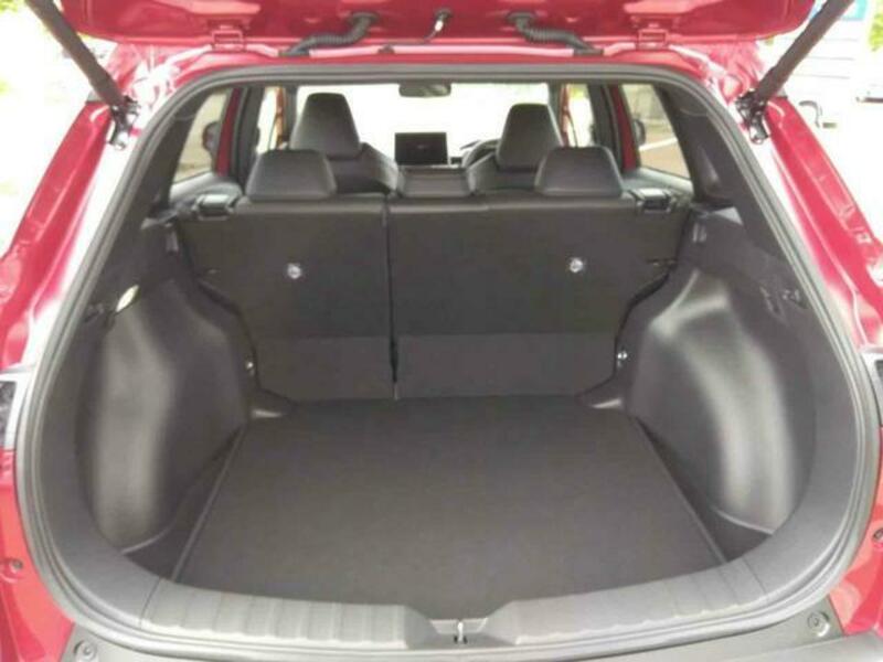 COROLLA CROSS