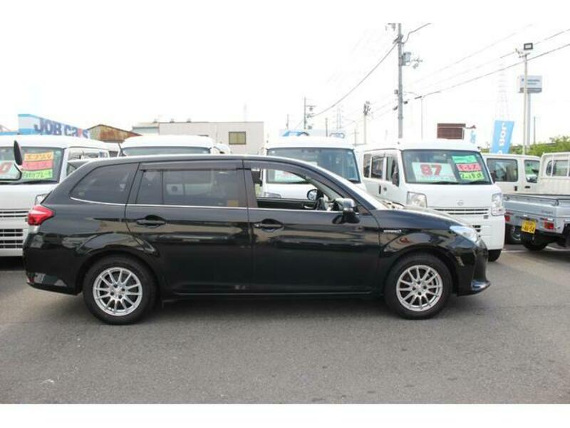 COROLLA FIELDER