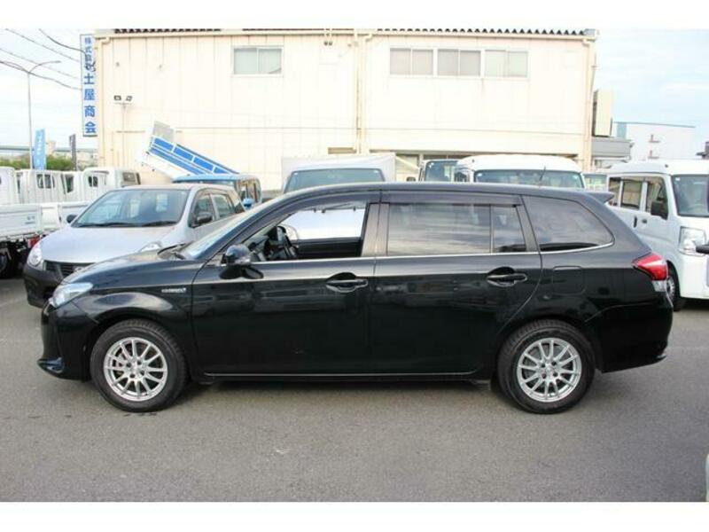 COROLLA FIELDER