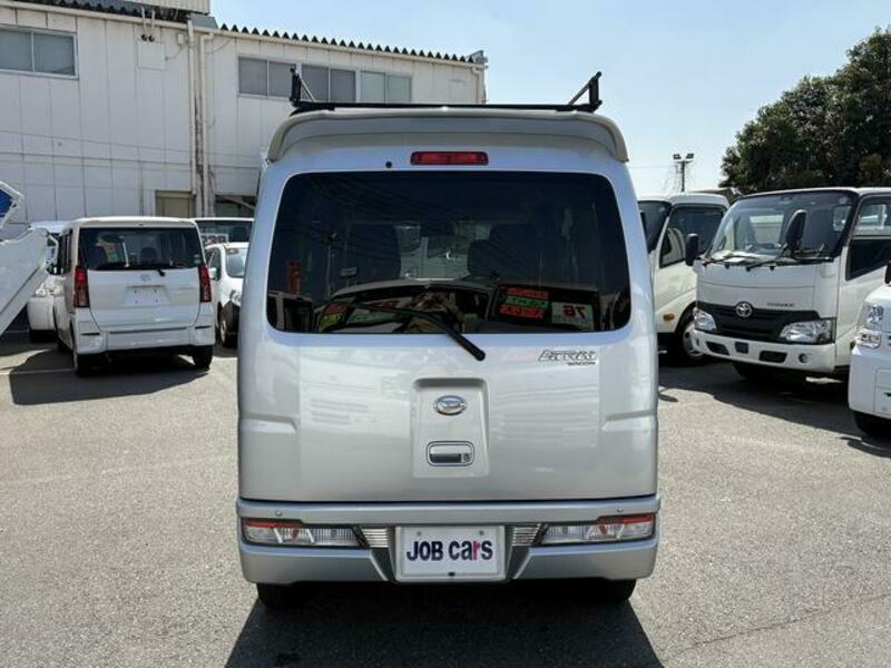 ATRAI WAGON