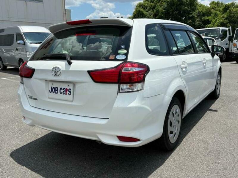 COROLLA FIELDER