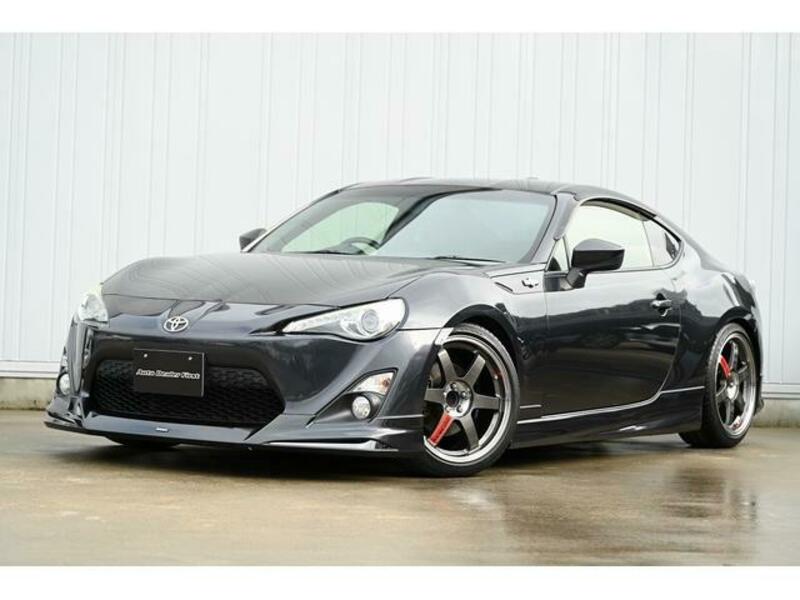 TOYOTA 86