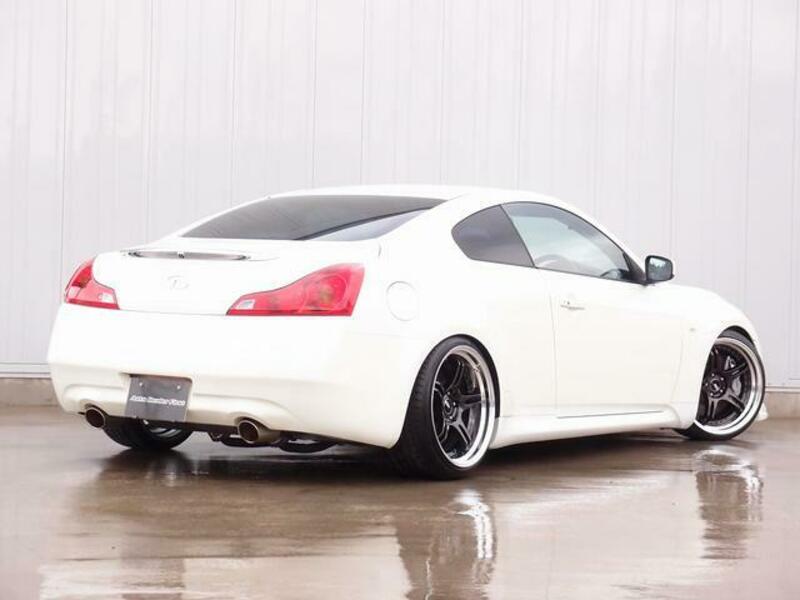 SKYLINE