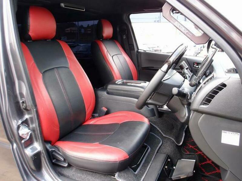 HIACE VAN