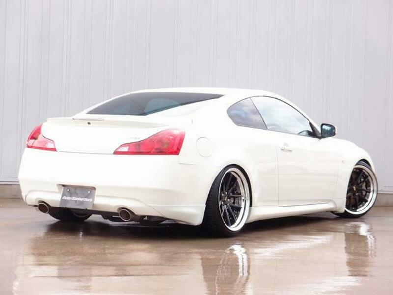 SKYLINE
