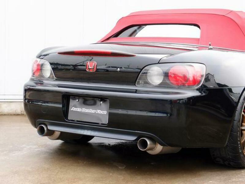 S2000