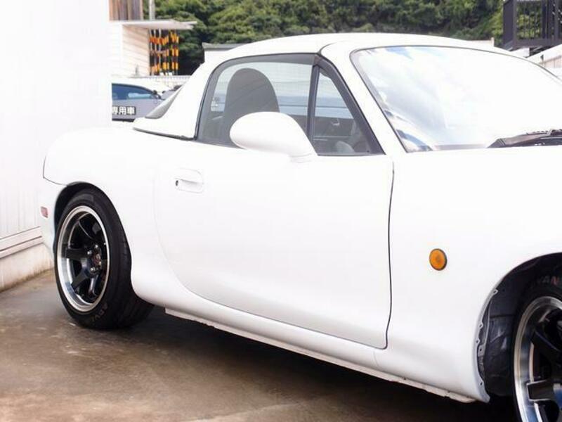 ROADSTER