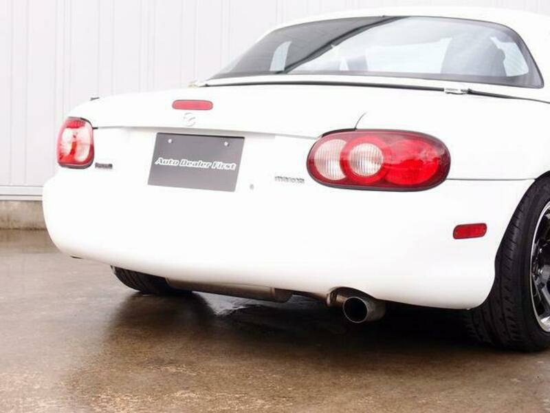 ROADSTER