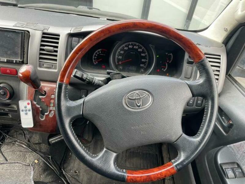 HIACE WAGON