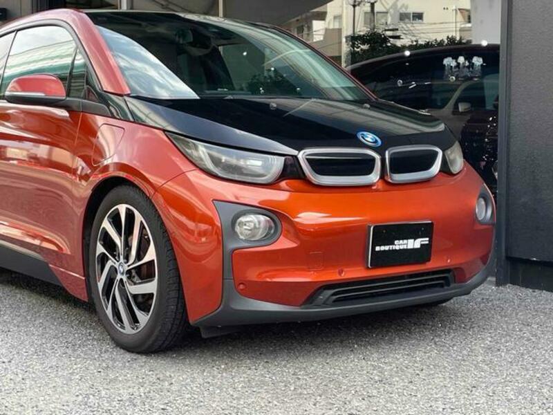 i3