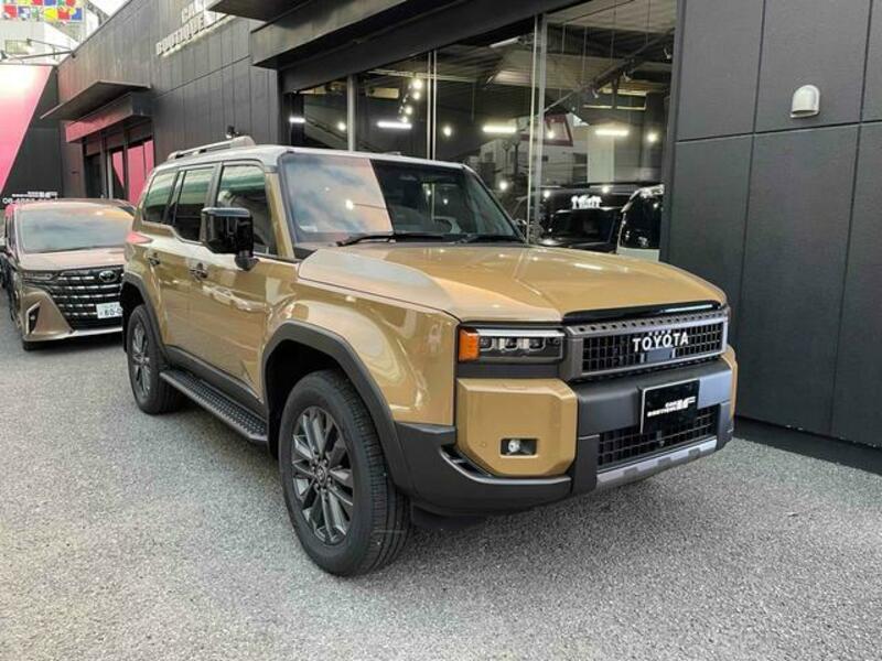 TOYOTA LAND CRUISER 250