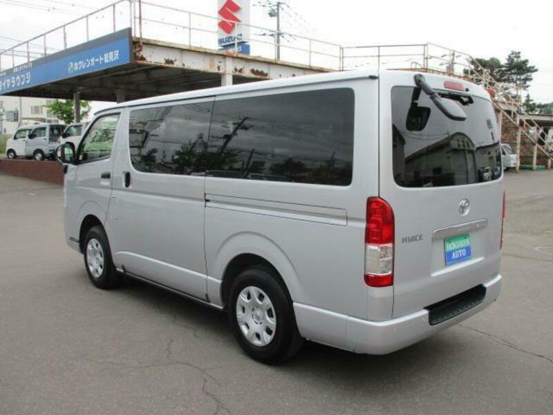 HIACE VAN