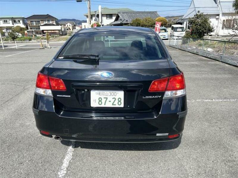 LEGACY B4