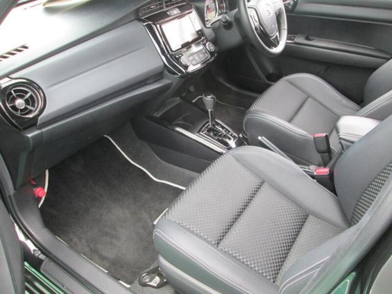 COROLLA FIELDER