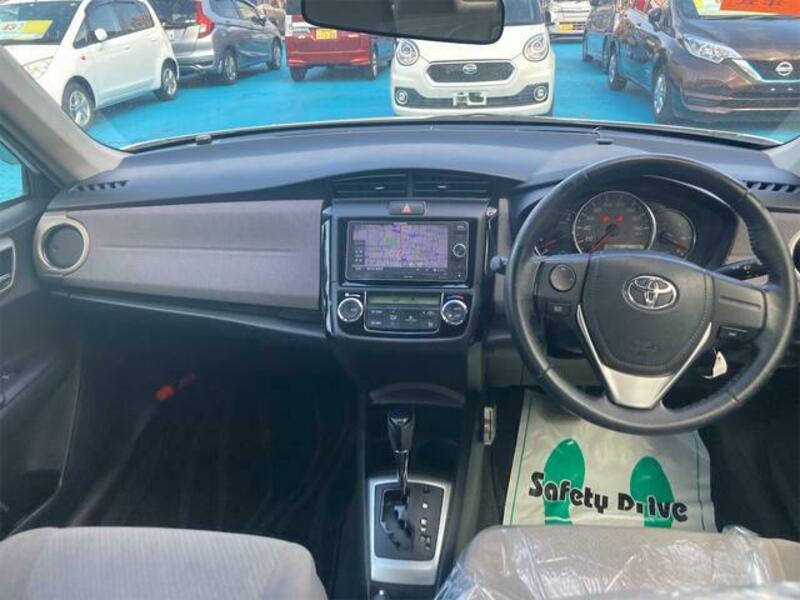 COROLLA AXIO