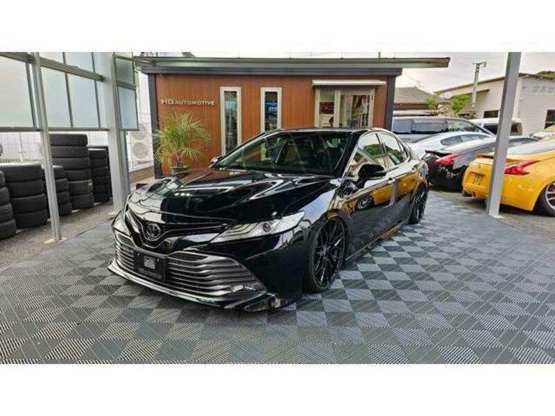 TOYOTA CAMRY