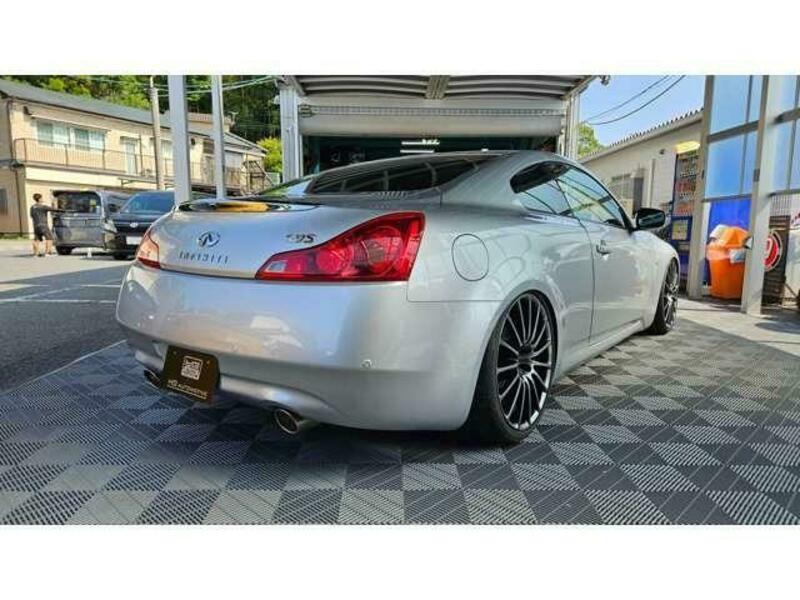 SKYLINE