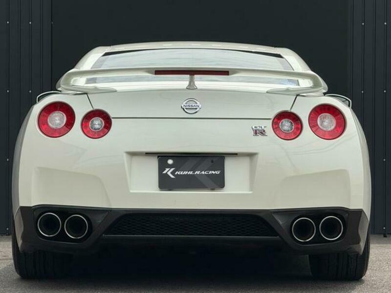 GT-R