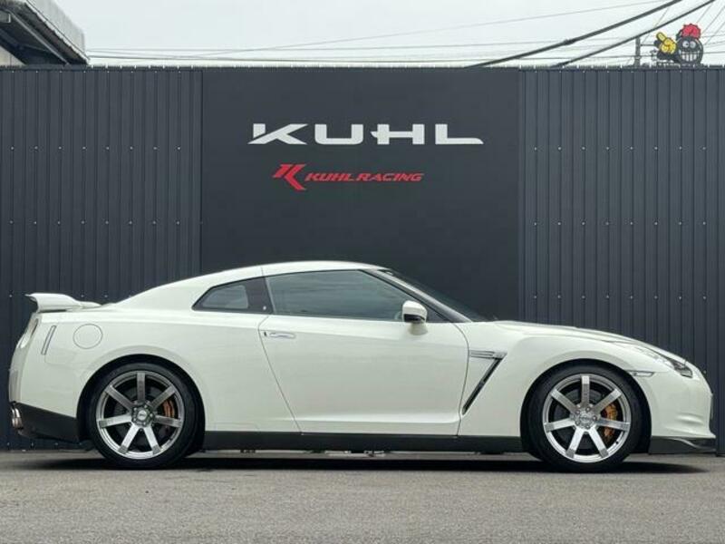 GT-R