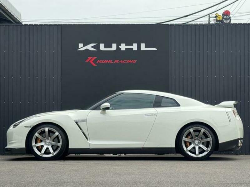 GT-R
