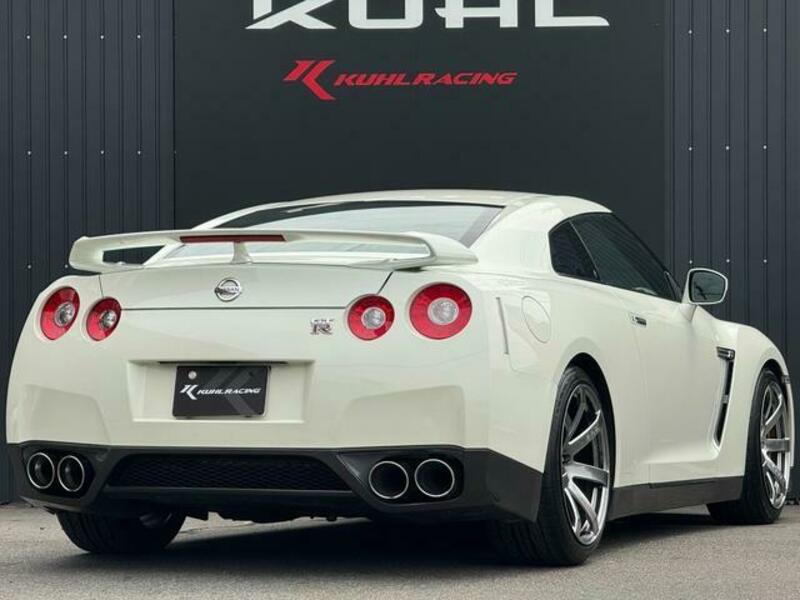 GT-R