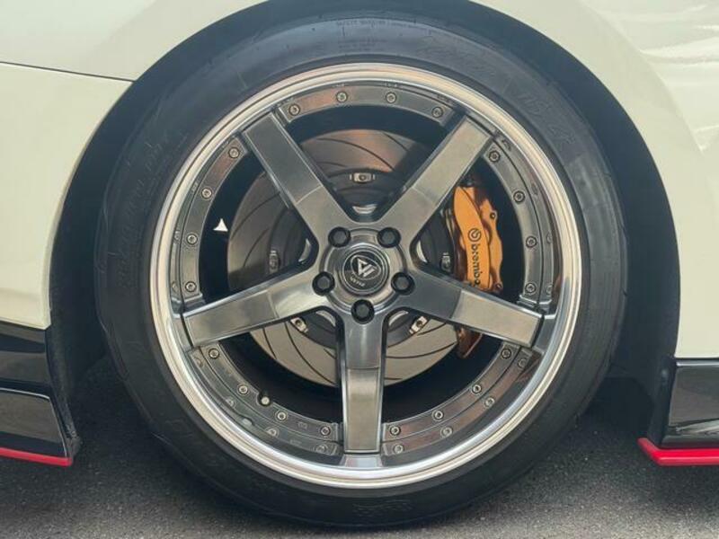 GT-R