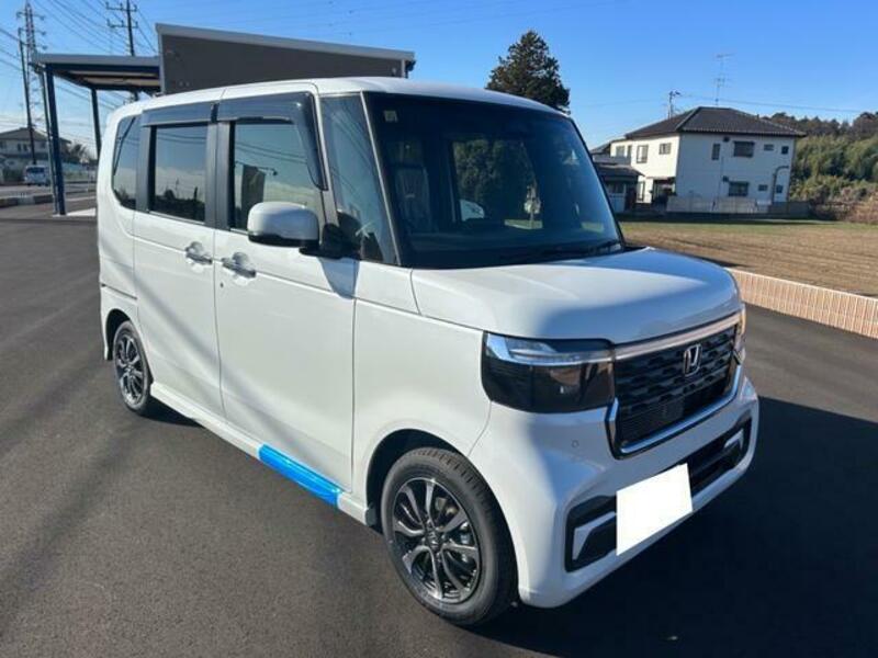 HONDA N BOX CUSTOM