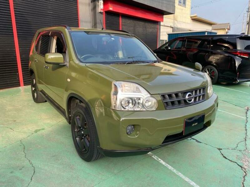 X-TRAIL
