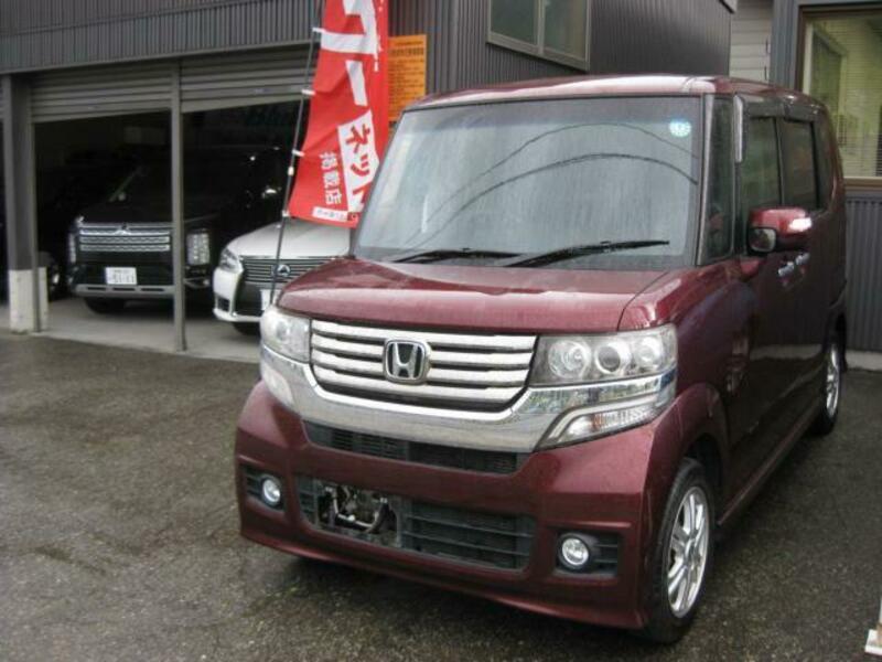 HONDA N BOX CUSTOM