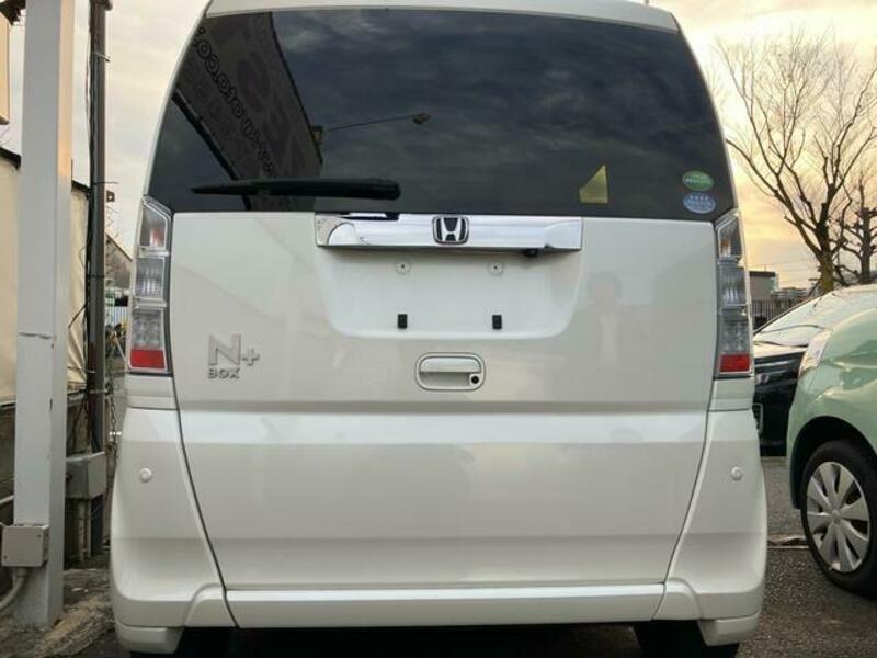 N BOX PLUS
