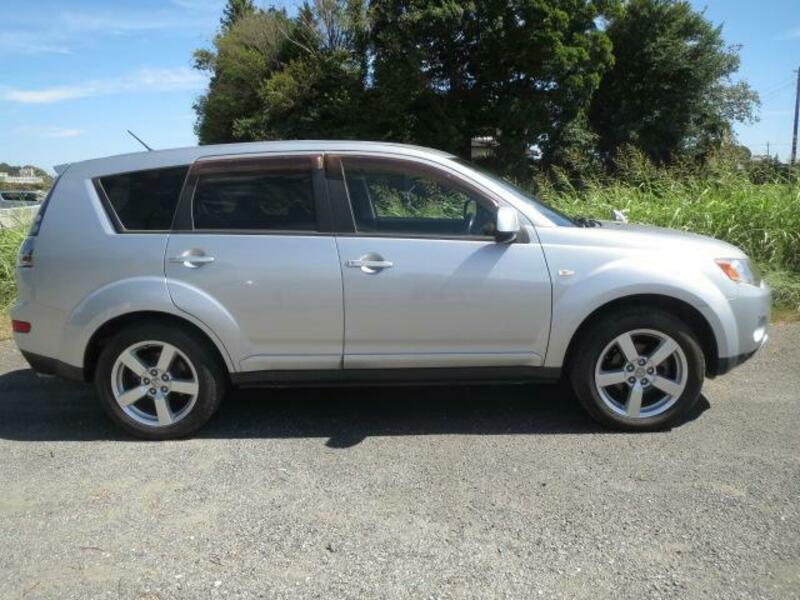OUTLANDER