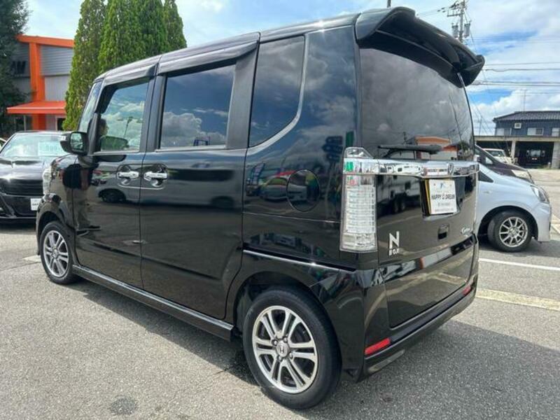 N BOX CUSTOM