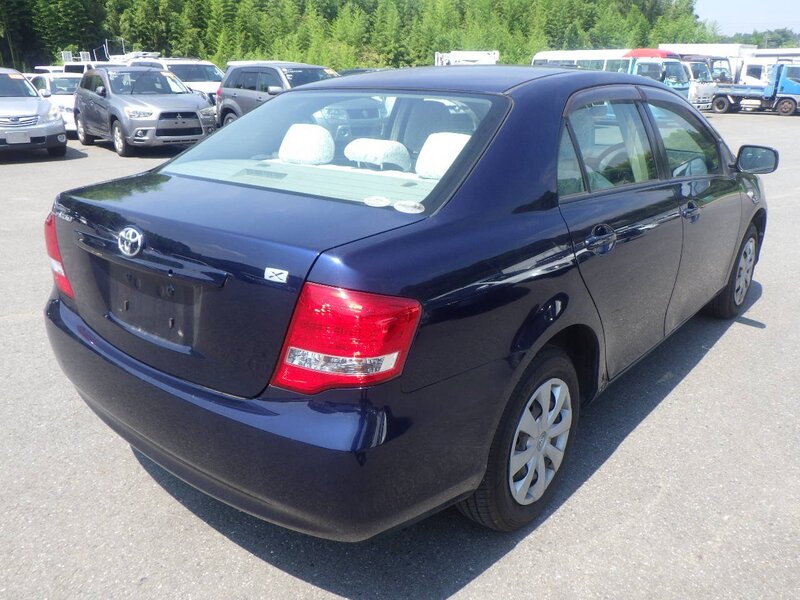 COROLLA AXIO