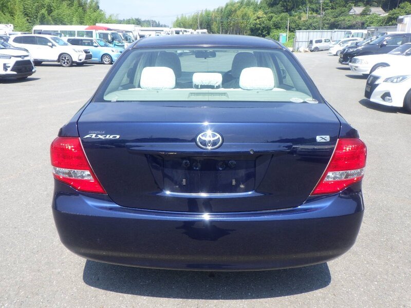 COROLLA AXIO