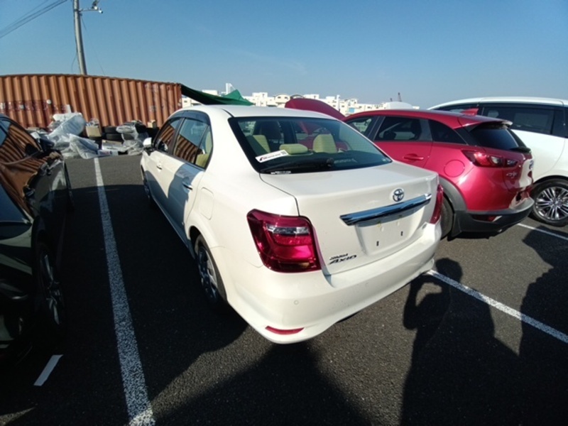 COROLLA AXIO