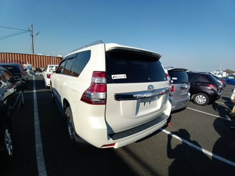 LAND CRUISER PRADO