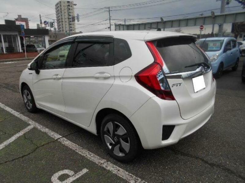 FIT HYBRID