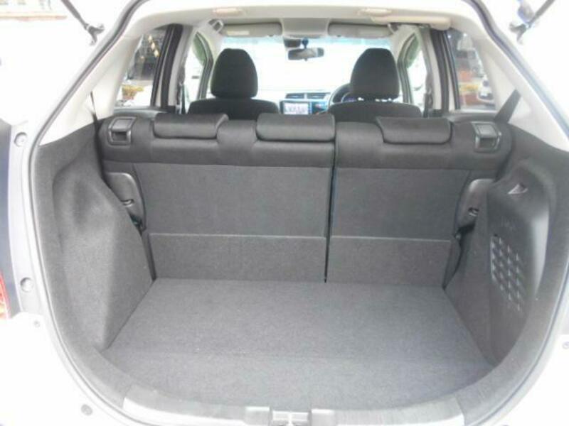 FIT HYBRID