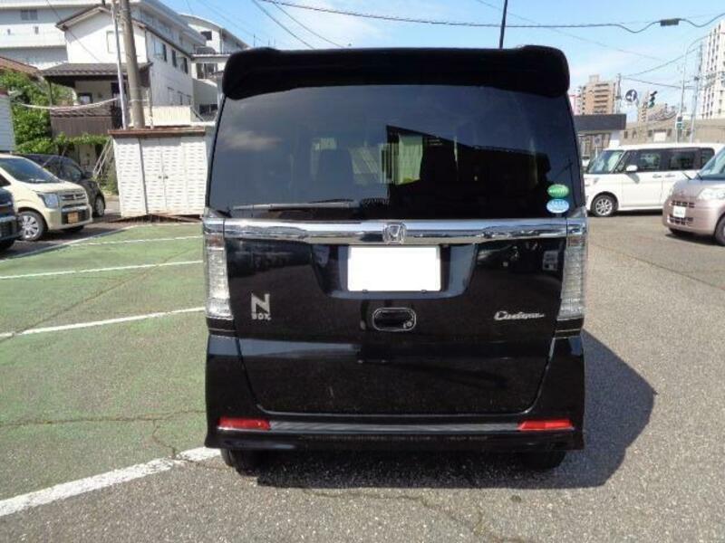 N BOX CUSTOM