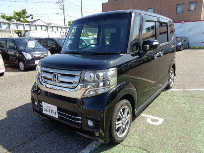 HONDA N BOX CUSTOM