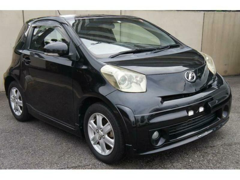 TOYOTA IQ