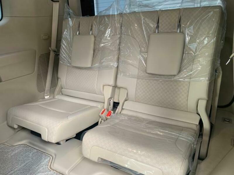 LAND CRUISER