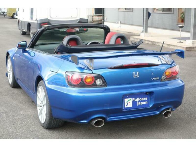 S2000