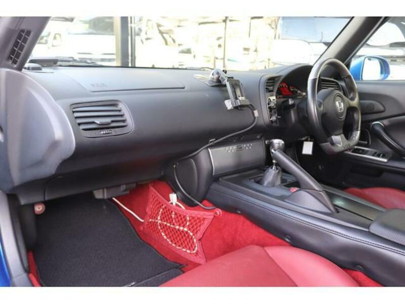 S2000