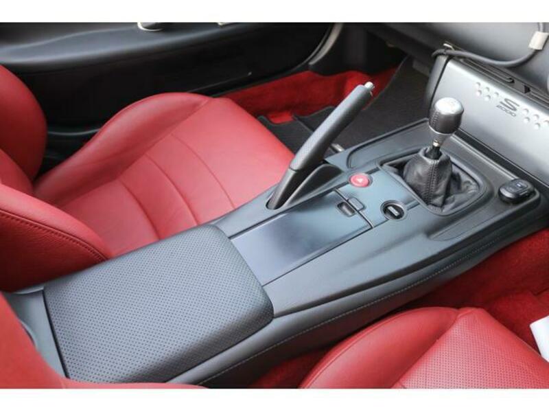 S2000