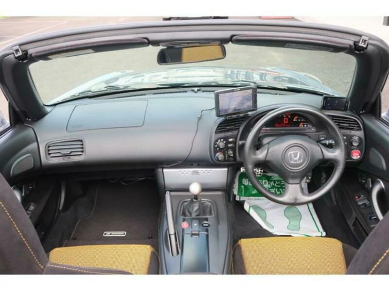 S2000