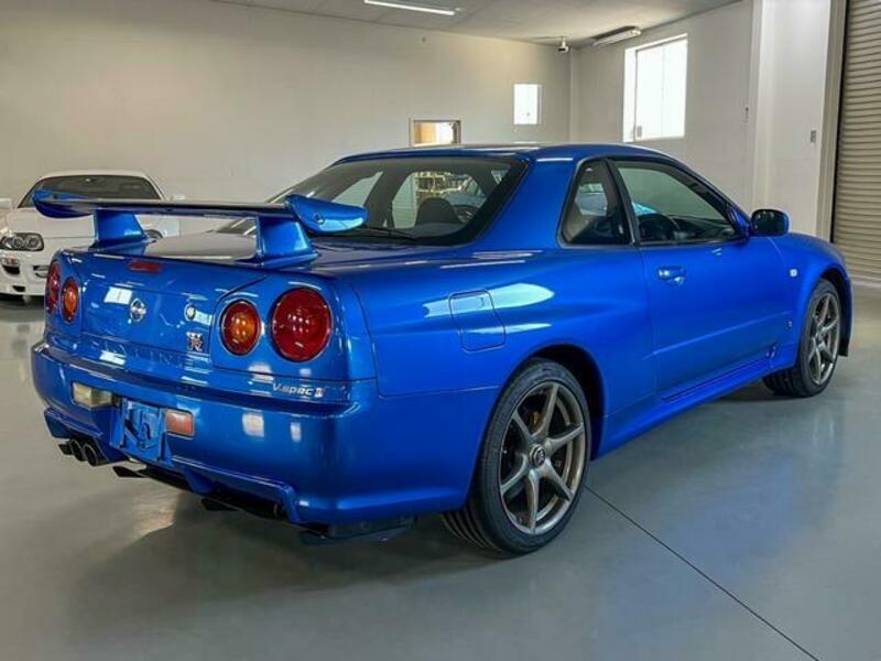 SKYLINE