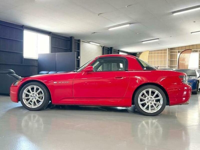 S2000