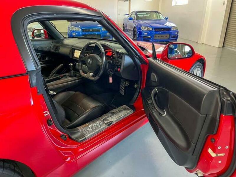 S2000