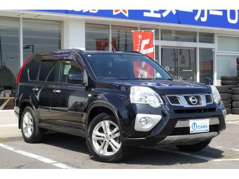 X-TRAIL